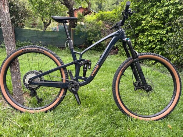 Trek Fuel EX 8 XT 6e gen Blue Nautical – Image 3